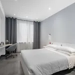 Excelsior Apartamento